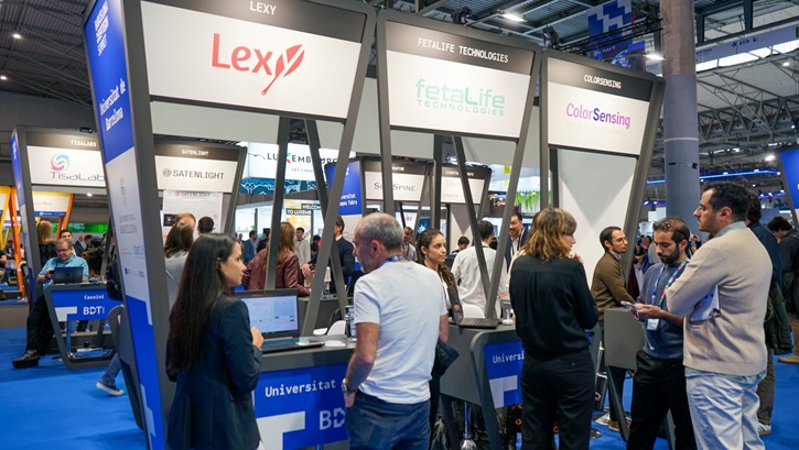 UB spin-offs and start-ups boost their international profile at the Barcelona Deep Tech Summit