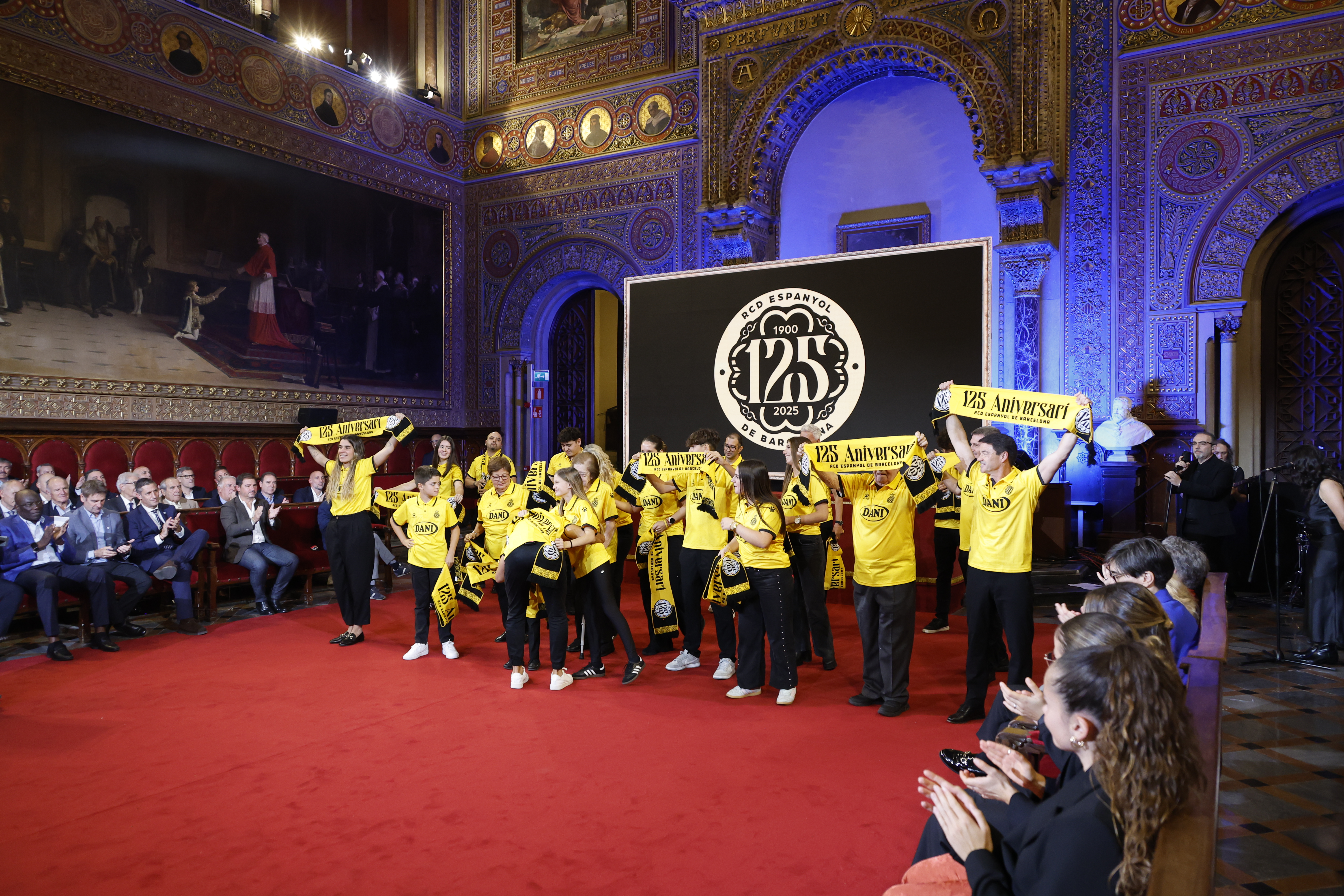 Un momento de la gala en el Paraninfo