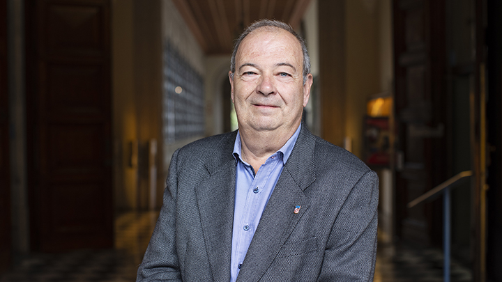 Víctor Climent voluntarily steps down as vice-rector